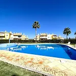 Valley 1 With Pool By Homing *