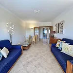 Apartman Valley 1 With Pool By Homing